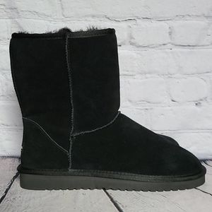 Koolabura Ugg Classic Short Black 9 NEW